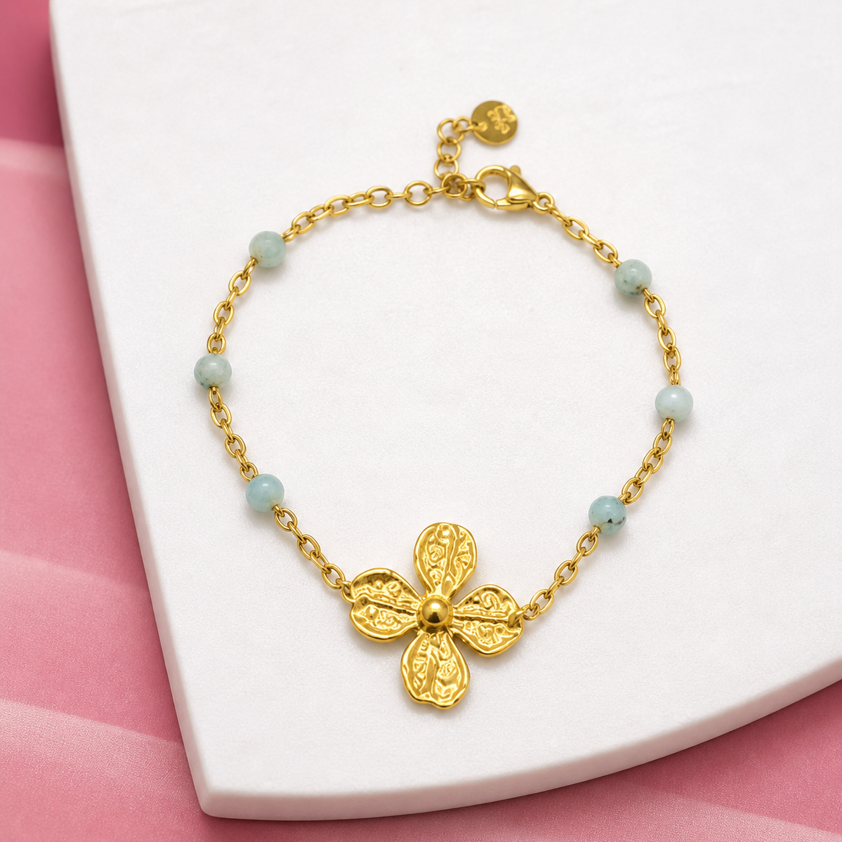 Bracelet Lili – Fleur & perles