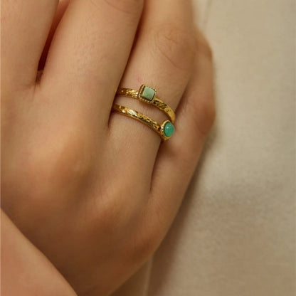 Bague – Émeraude dorée