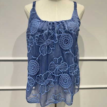 Lili – Top brodé été